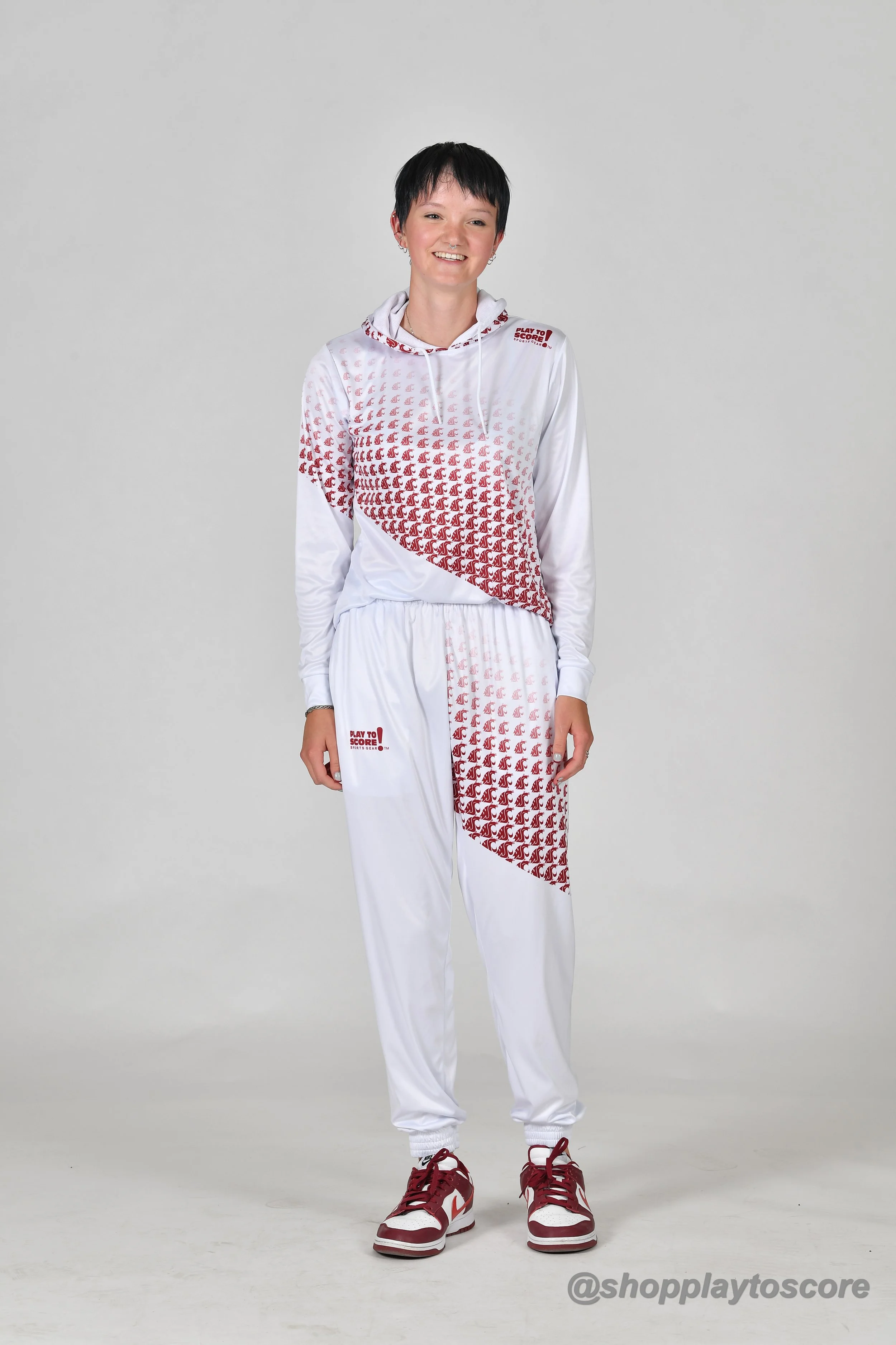 PLAY TO SCORE SPORTS GEAR